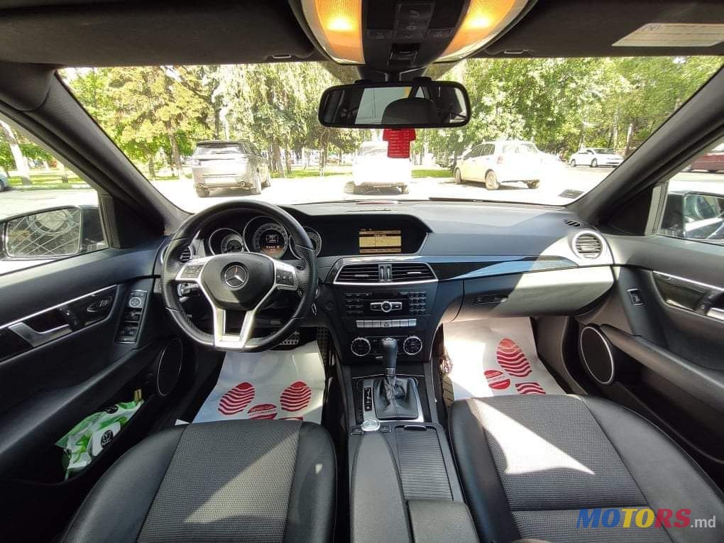 2011' Mercedes-Benz C Класс photo #5