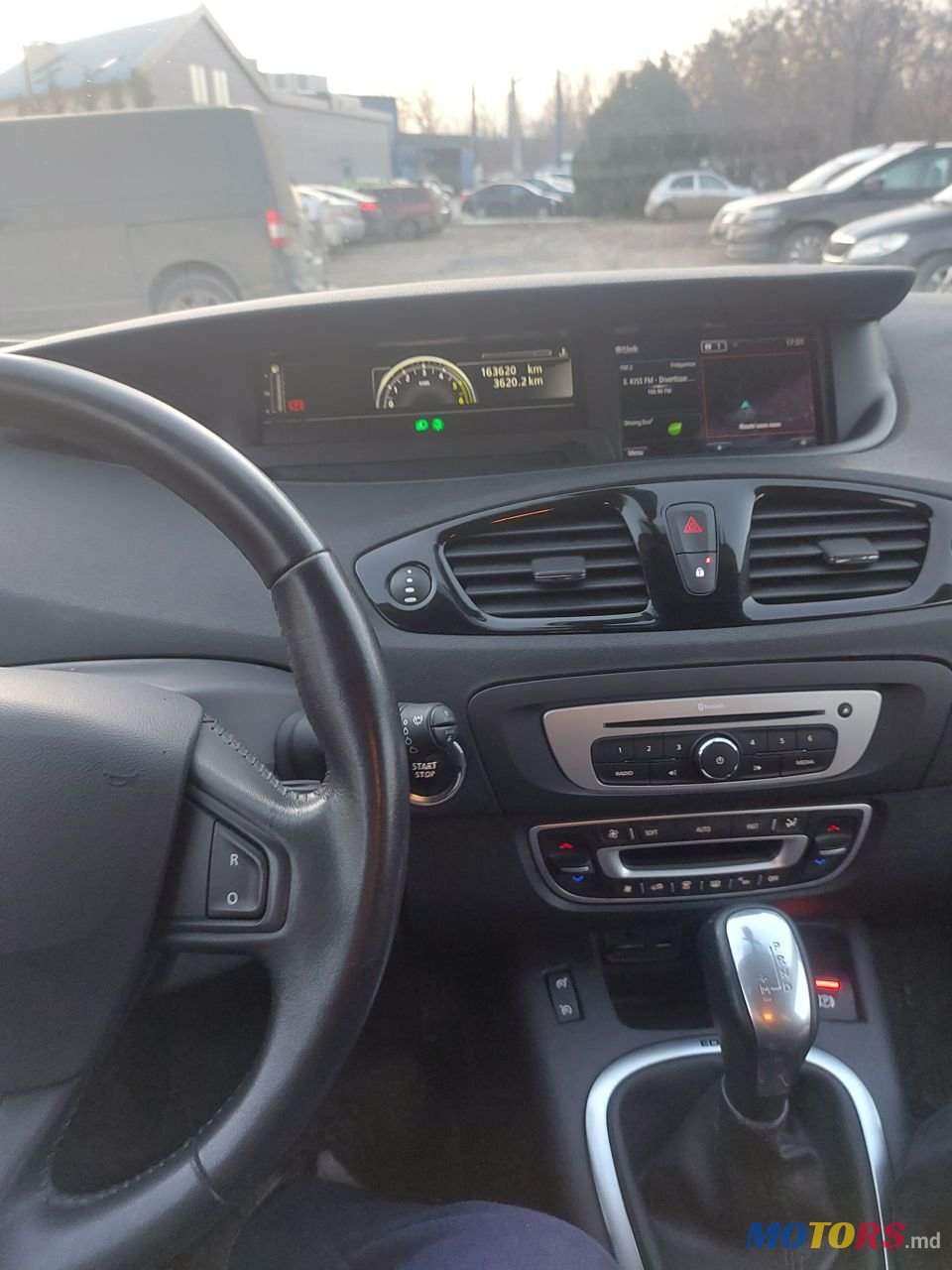 2016' Renault Scenic photo #6