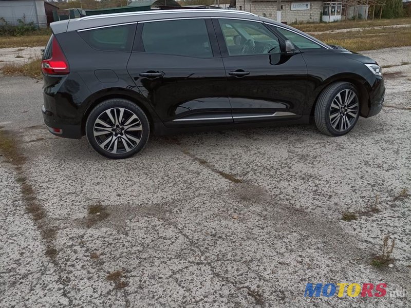 2018' Renault Grand Scenic photo #3