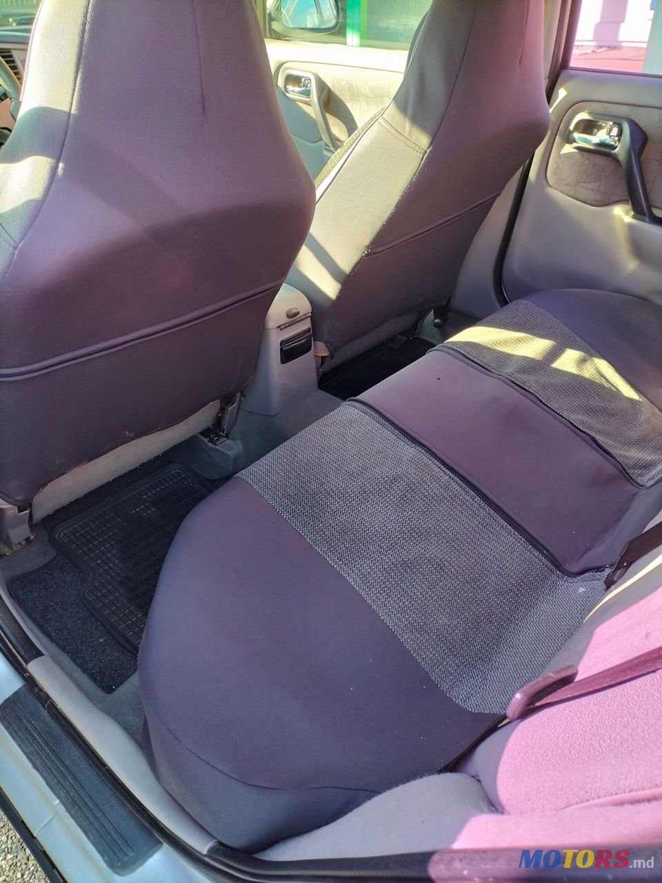 2001' Nissan Primera photo #5