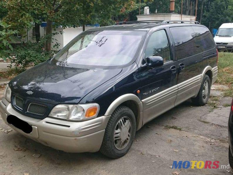 1998' Chevrolet Venture photo #1