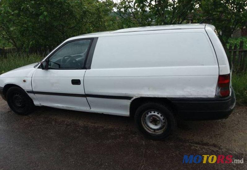 1992' Opel Astra photo #1