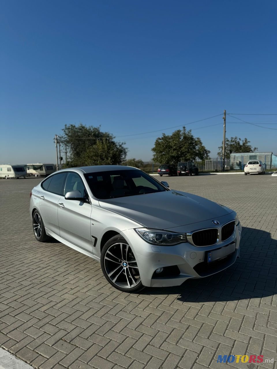 2015' BMW 3 Series Gran Turismo photo #1