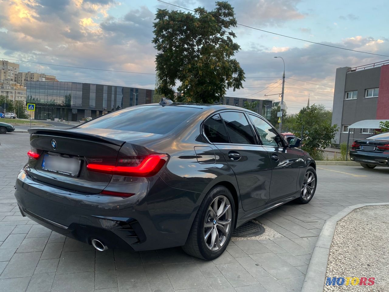 2021' BMW 3 Series photo #6
