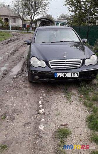 2006' Mercedes-Benz C photo #1