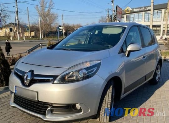 2012' Renault Scenic photo #3