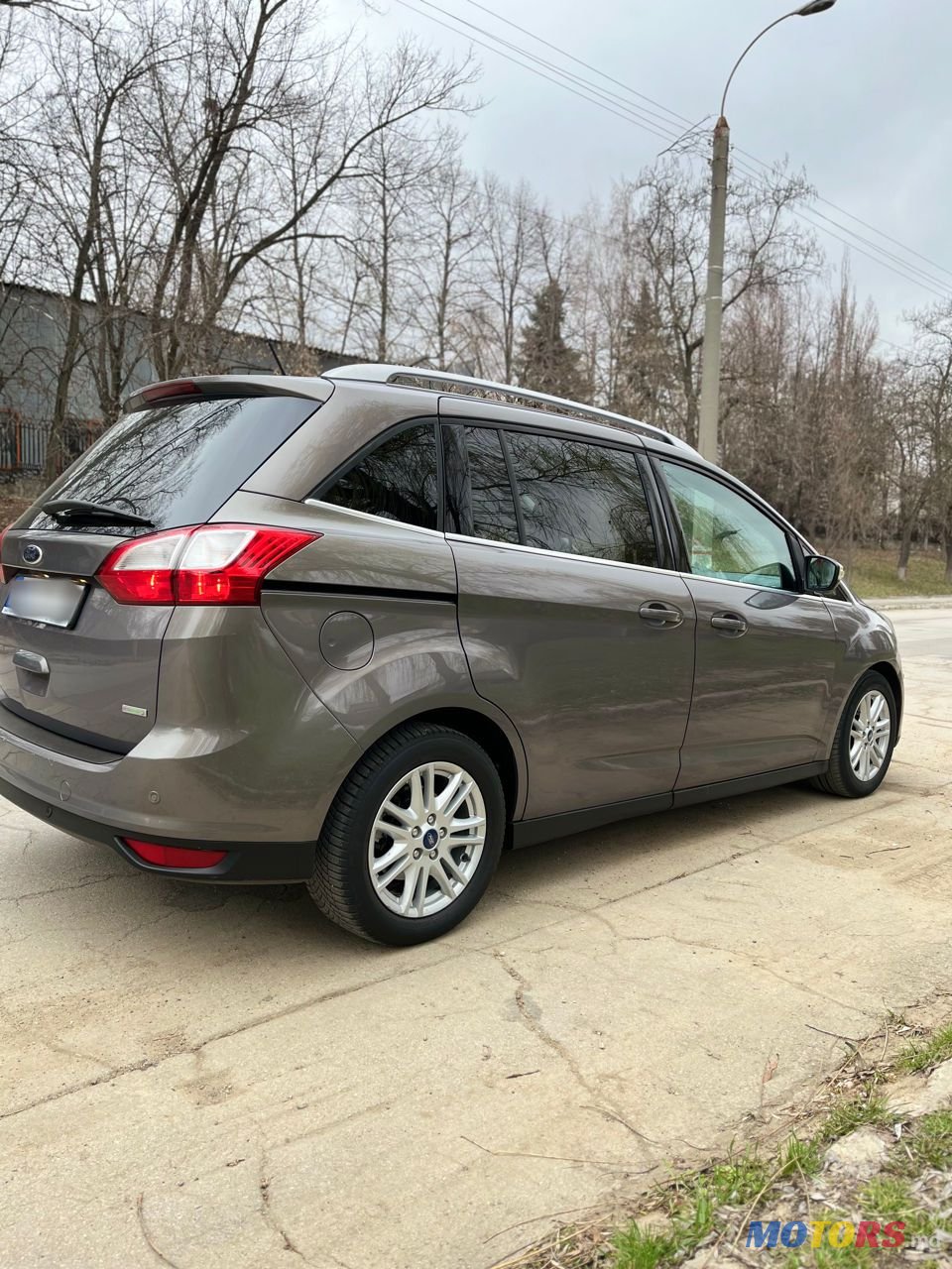 2014' Ford C-MAX photo #5
