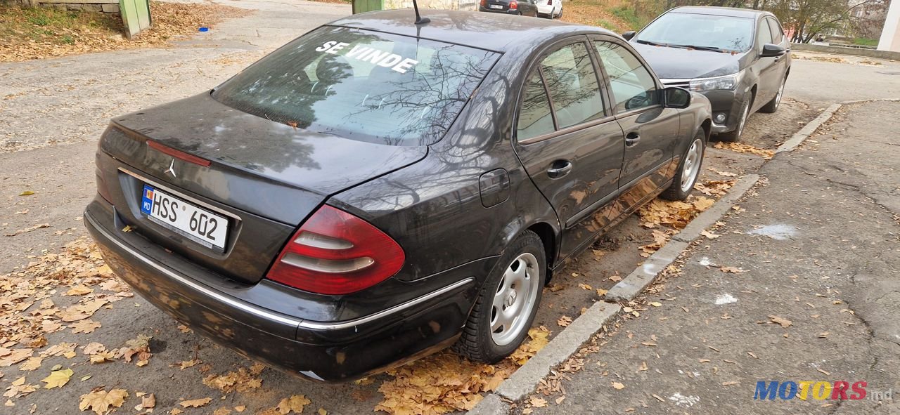 2005' Mercedes-Benz E Класс photo #4