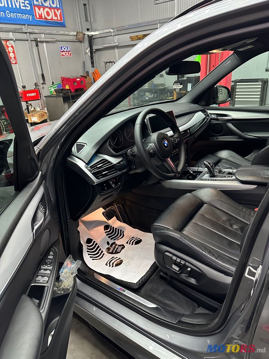 2015' BMW X5 photo #2