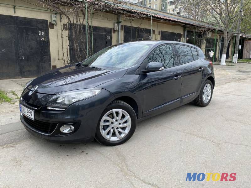 2013' Renault Megane photo #1