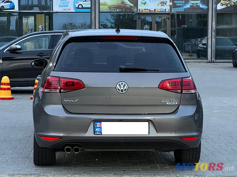 2014' Volkswagen Golf photo #5