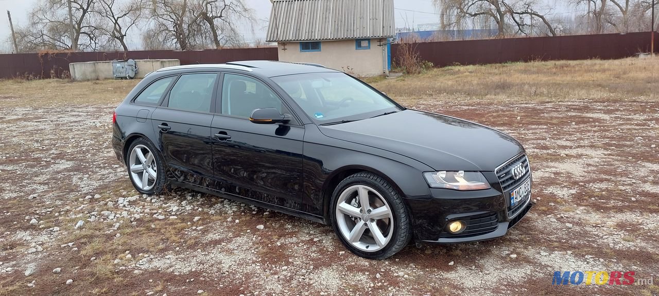 2010' Audi A4 photo #3