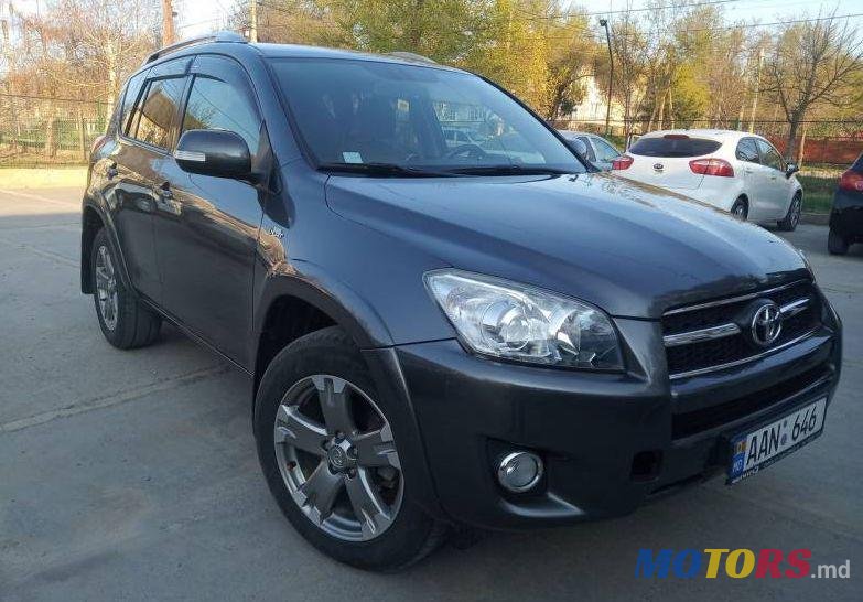 2009' Toyota RAV4 photo #1