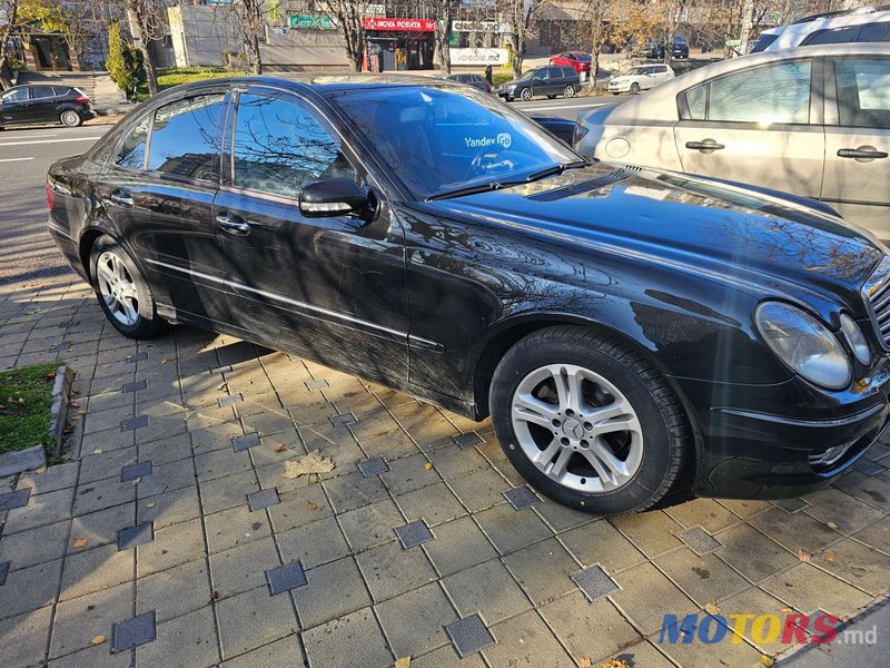 2007' Mercedes-Benz E-Class photo #5