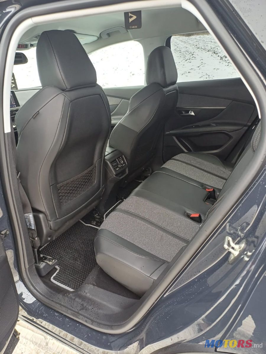 2020' Peugeot 3008 photo #5