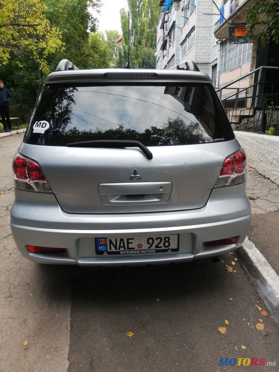 2008' Mitsubishi Outlander photo #4