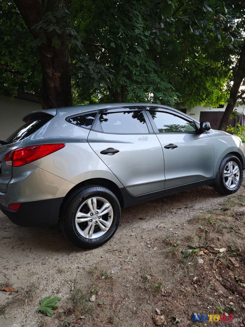 2010' Hyundai Tucson photo #3