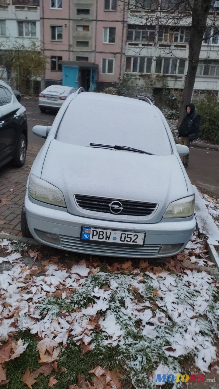 2001' Opel Zafira photo #2