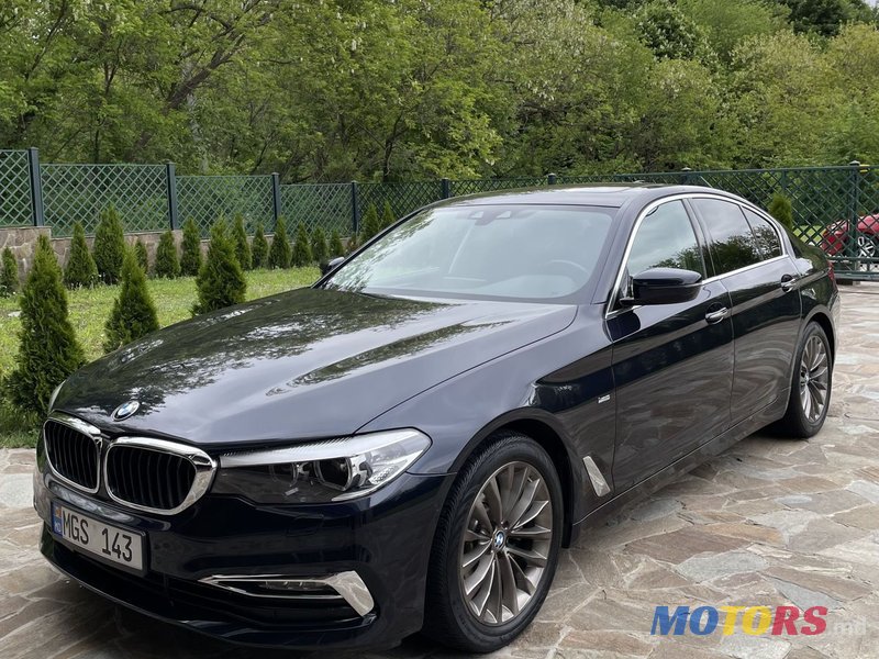 2017' BMW 5 Series photo #2