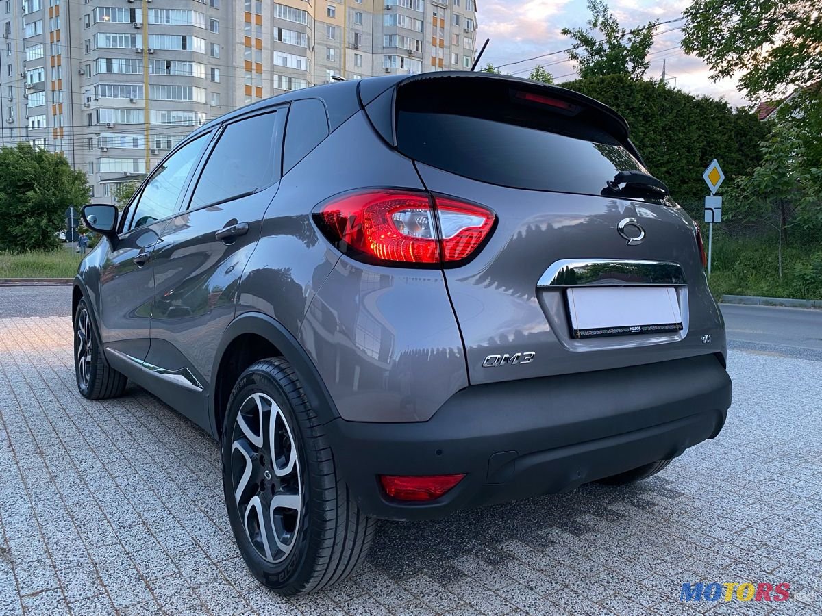2015' Renault Captur photo #3
