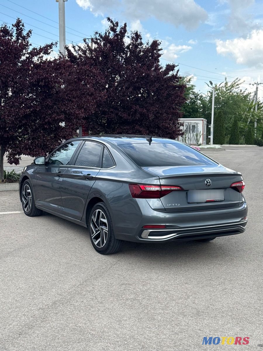 2022' Volkswagen Jetta photo #6