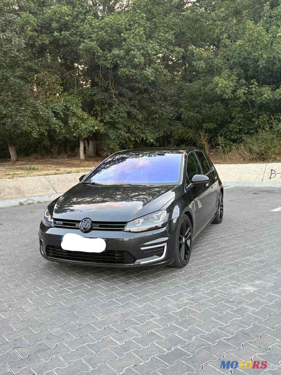 2014' Volkswagen Golf photo #1