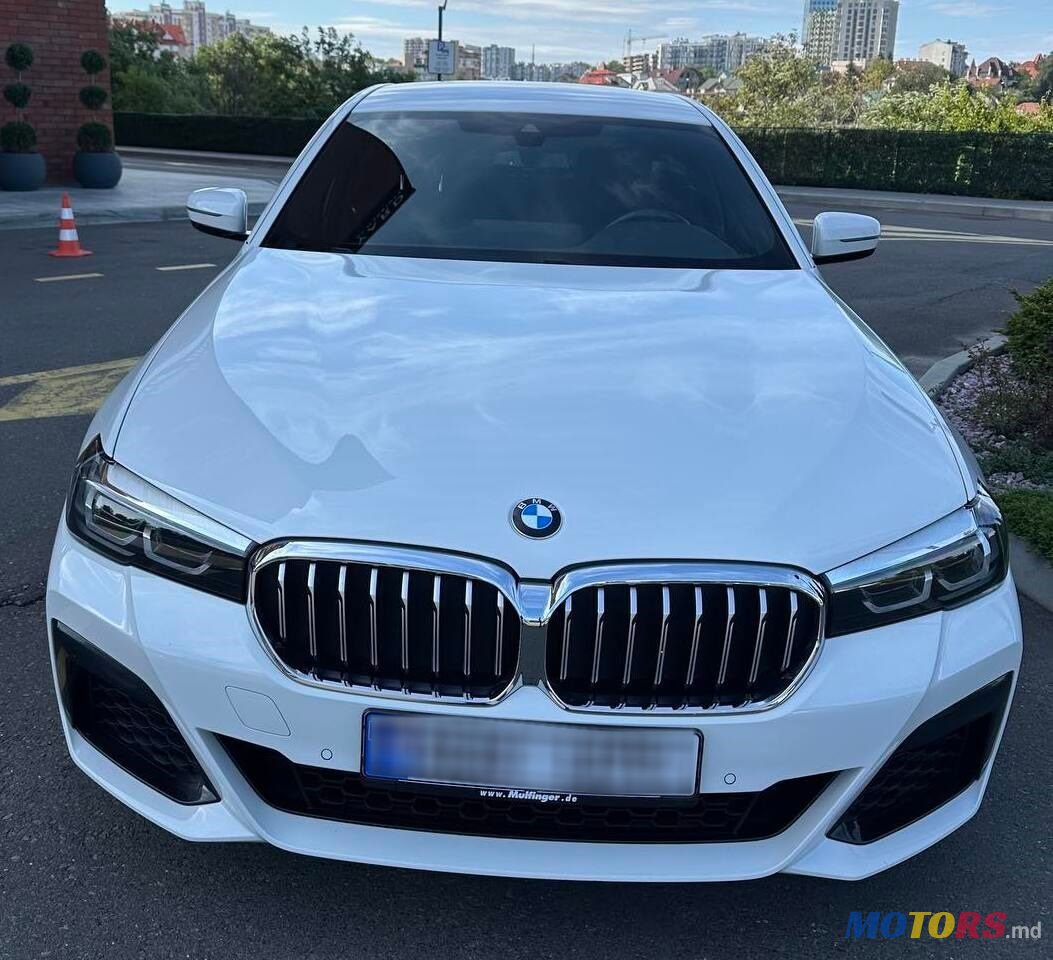 2021' BMW 5 Series photo #3