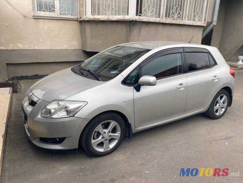 2008' Toyota Auris photo #3