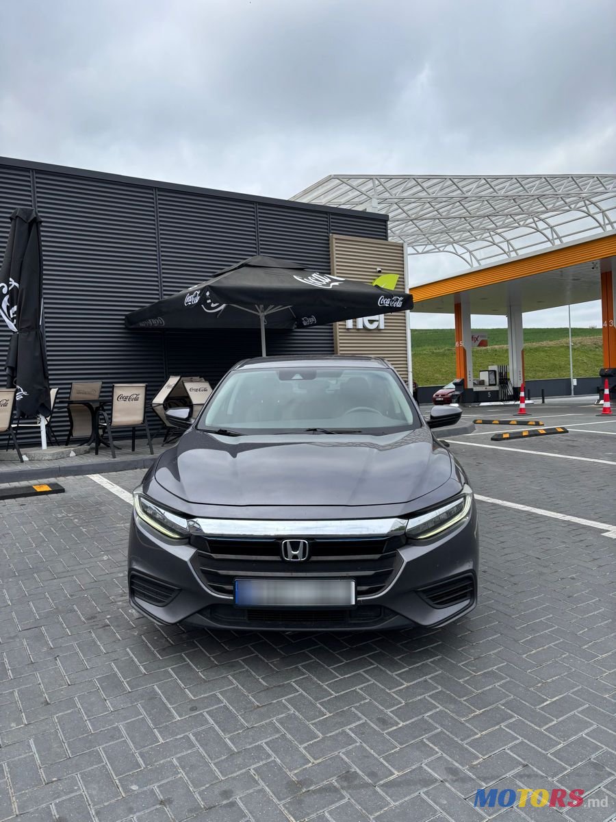 2018' Honda Insight photo #1