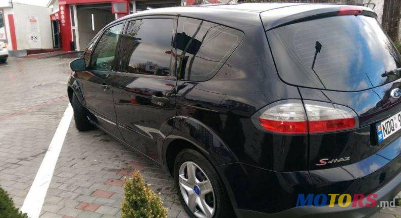 2007' Ford S-Max photo #1