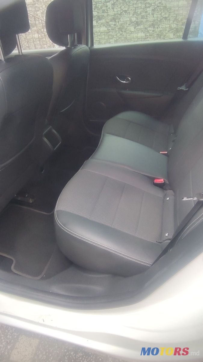 2014' Renault Megane photo #6