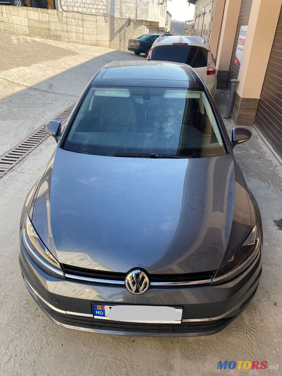 2018' Volkswagen Golf photo #1