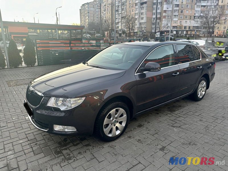 2009' Skoda Superb photo #1