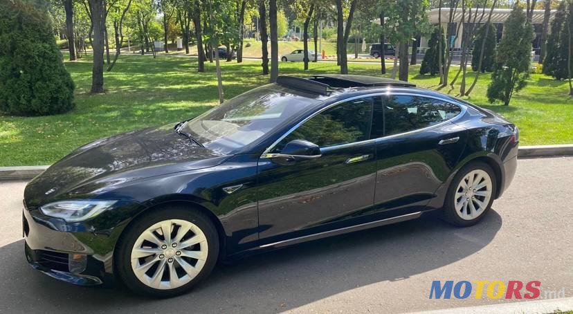 2016' Tesla Model S 70D photo #3