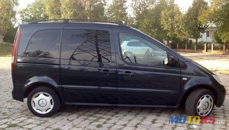 2005' Mercedes-Benz Vaneo photo #1