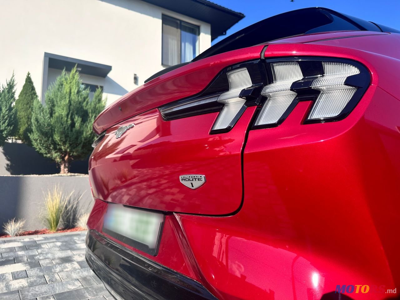 2022' Ford Mustang Mach-E photo #5