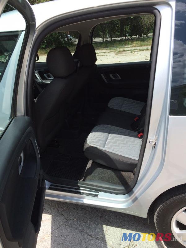 2008' Skoda Roomster photo #4