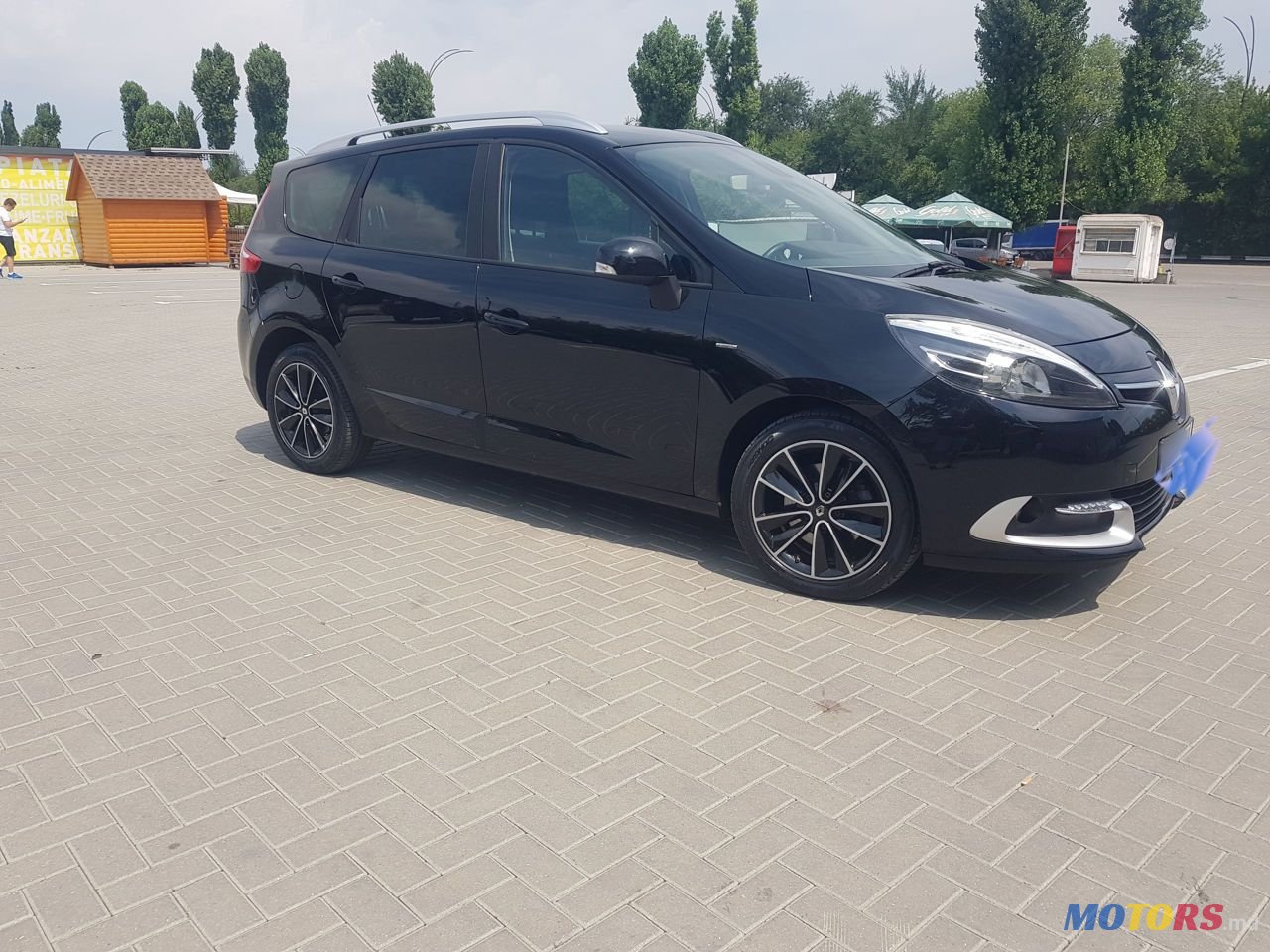 2015' Renault Grand Scenic photo #1