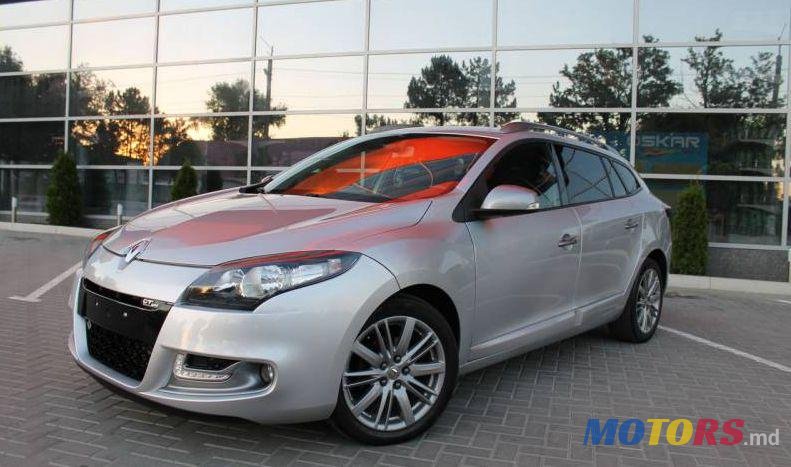 2012' Renault Megane photo #1