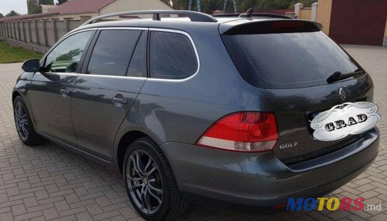 2008' Volkswagen Golf Plus photo #2