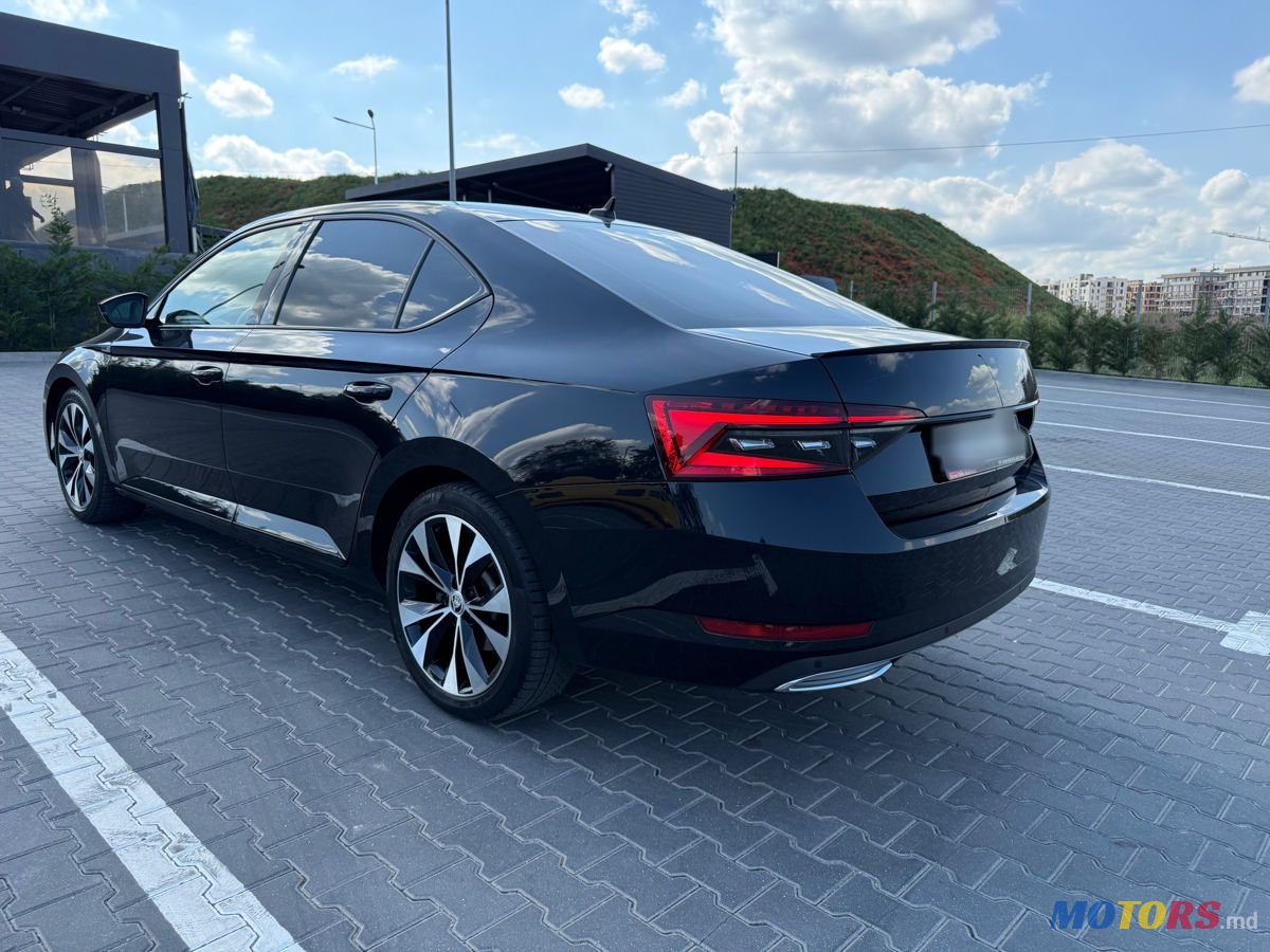 2019' Skoda Superb photo #6