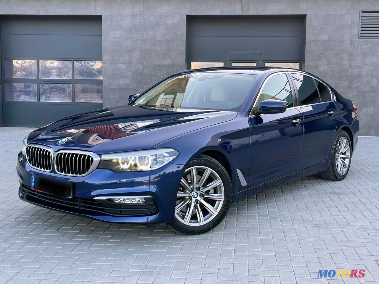 2018' BMW 5 Series photo #3