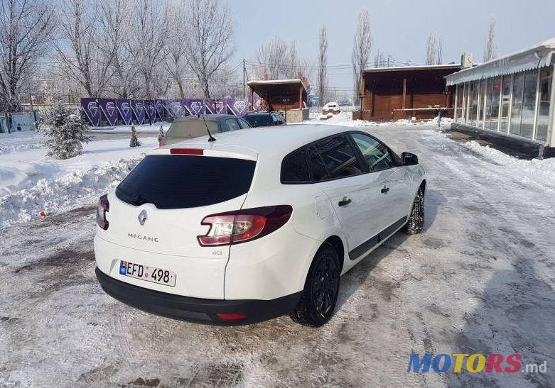 2010' Renault Megane photo #1