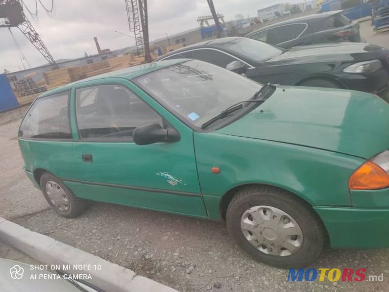 2000' Suzuki Swift photo #2