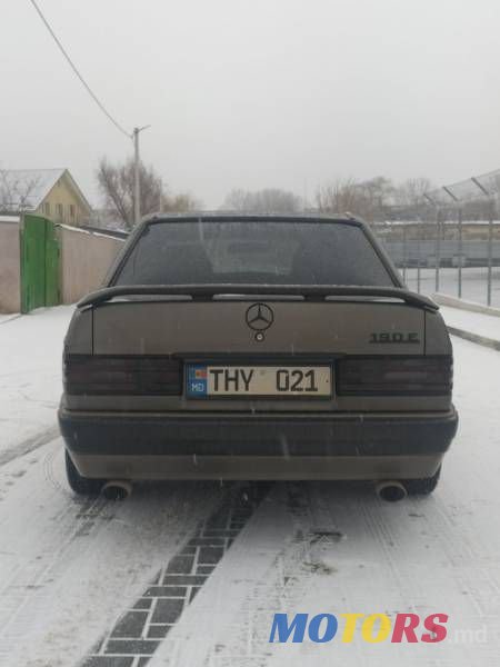 1985' Mercedes-Benz 190 photo #4