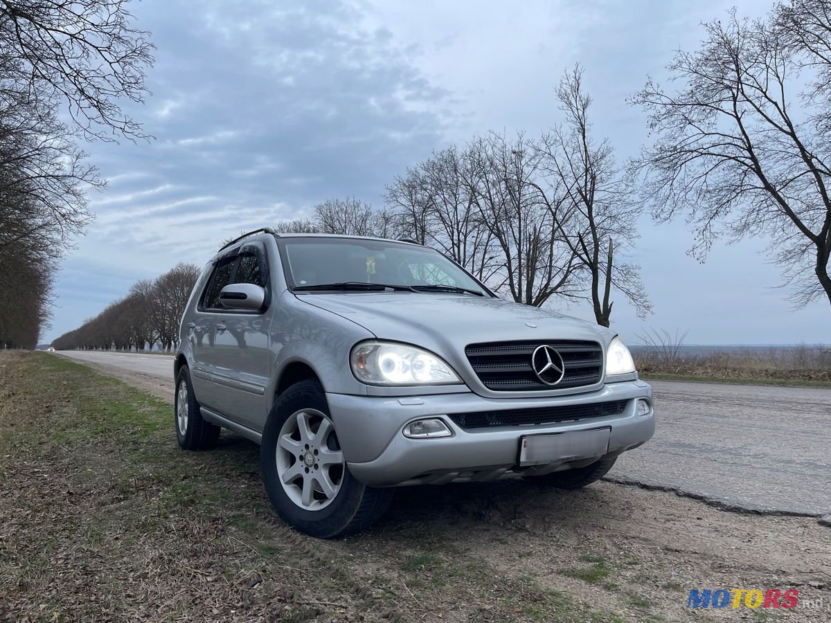 2001' Mercedes-Benz M-Class photo #2