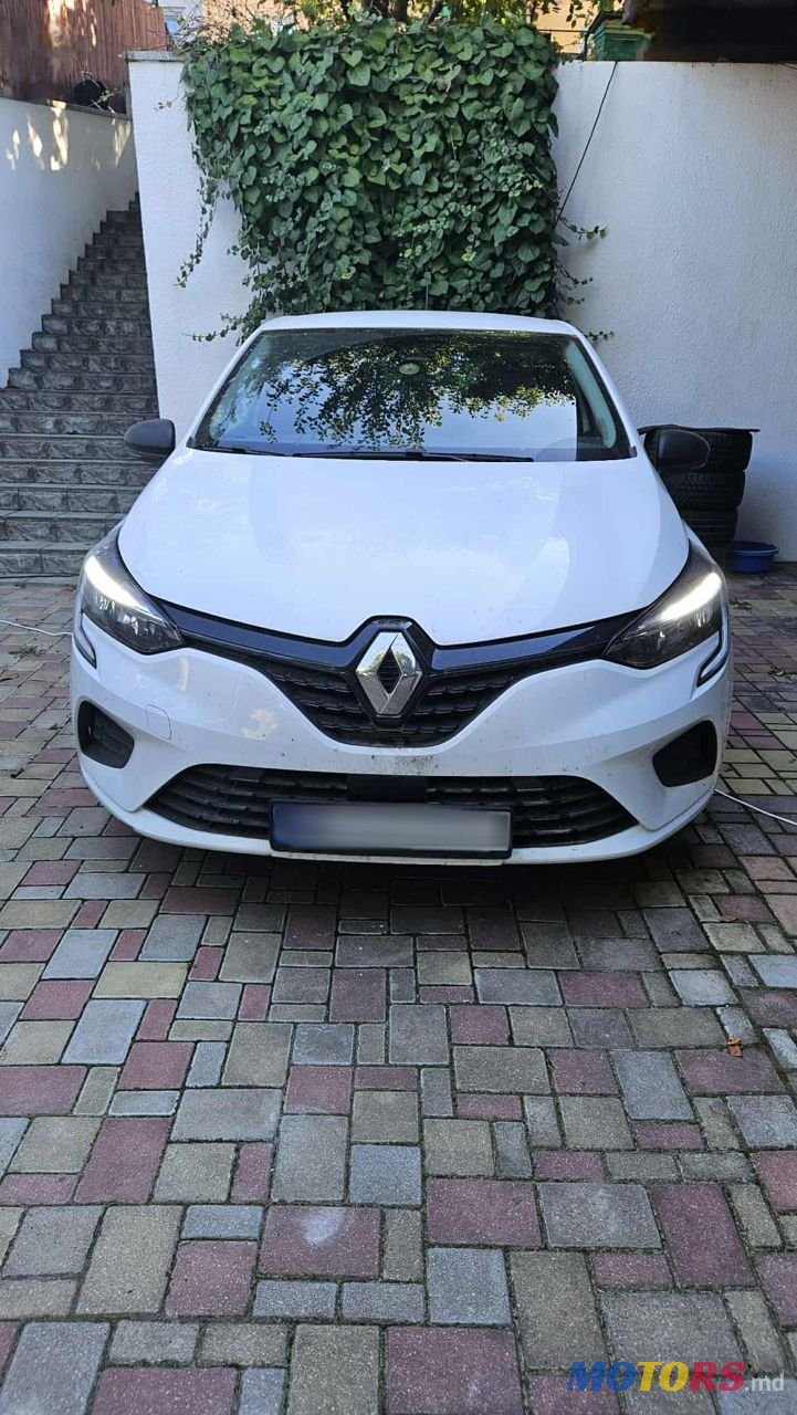 2022' Renault Clio photo #1