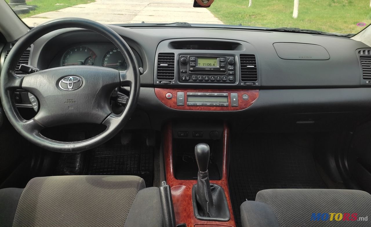 2003' Toyota Camry photo #3