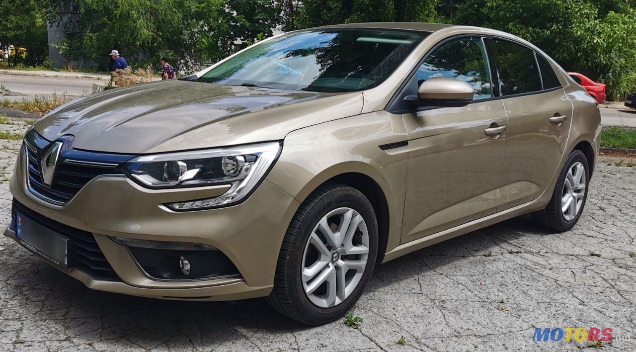 2019' Renault Megane photo #1
