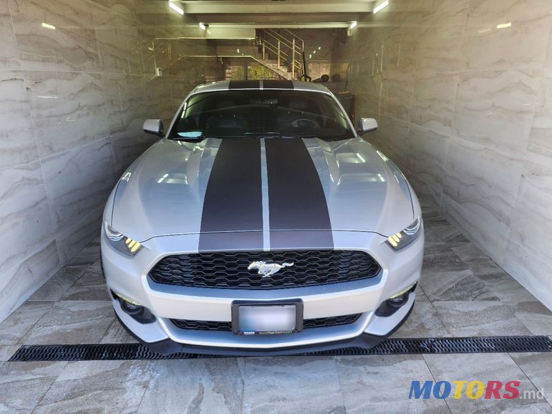 2016' Ford Mustang photo #4